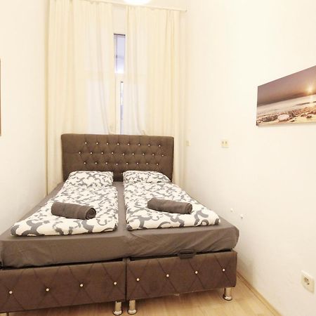Comfortable Rooms Near Schonbrunn Palace Viyana Dış mekan fotoğraf